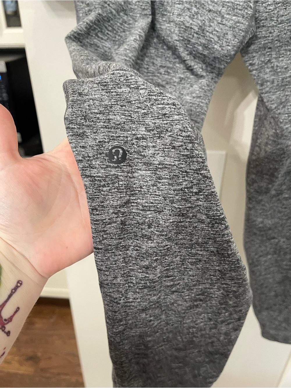 Lululemon Soft Jersey Tapered Pant - M - Picture 7 of 8